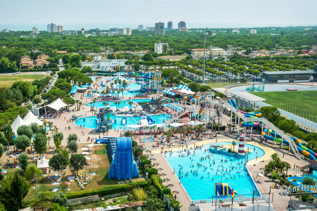 Lignano Sabbiadoro – Gesamtansicht des Wasserparks Aquasplash