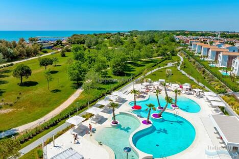 Pareus Beach Resort Caorle