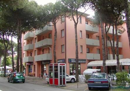 Residence Pini Rosolina